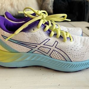 ASICS size 6 women’s running shoe white, purple, yellow and blue